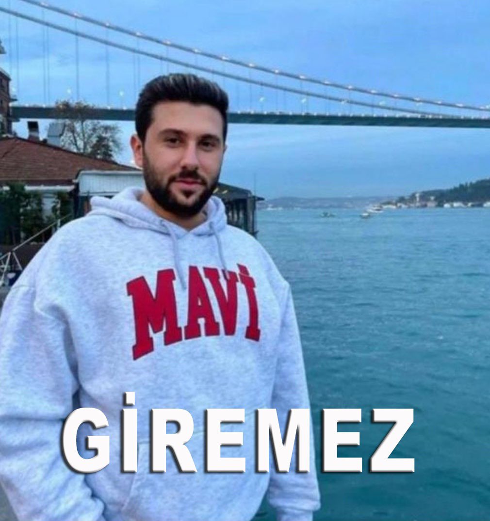 Bu fikri çok beğendim ve destekliyorum.
Madem adaleti sağlayamıyoruz; 
tüm ülke olarak iyiliğin yanında durabiliriz duvar gibi!
Restoran sahipleri, işletmeler, marketler, büfeler, barlar, meyhaneler, müzik/tiyatro/sinema mekanları, kapılarına, 
bu katilin fotoğrafını asabilirler.