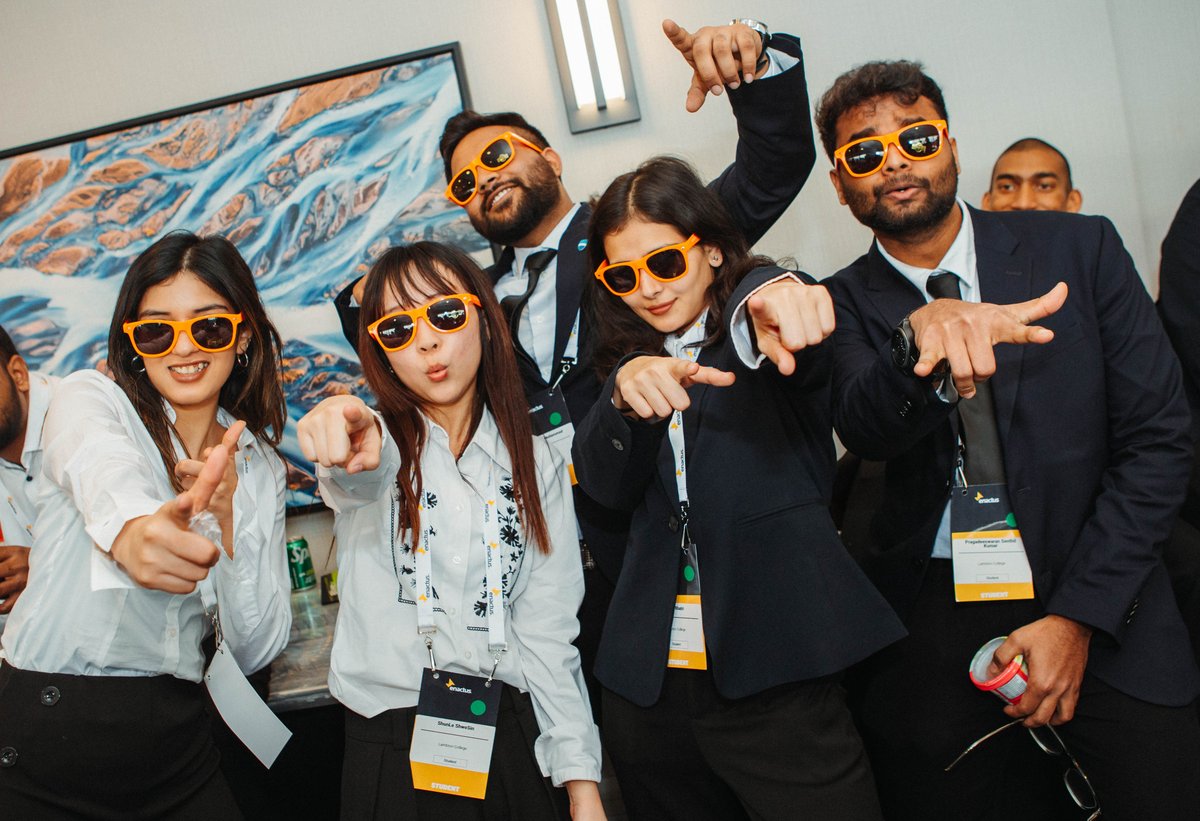 alternasavings's tweet photo. π An inspiring day at #EnactusRegionals with @Enactus_Canada. Our judges were impressed by the innovative spirit of the students. The HR team also enjoyed the vibrant career fair interactions! Thanks to all for a day of impactful connections. See you at the #EnactusNationals! https://t.co/fmLuxiePs5