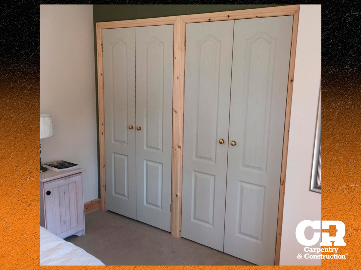 𝐁𝐮𝐢𝐥𝐭-𝐢𝐧 𝐖𝐚𝐫𝐝𝐫𝐨𝐛𝐞𝐬 👕

A project we have recently been working on is the built-in wardrobes, to then be finished with a coat of paint! 🎨

#crcarpentryandconstruction #wardrobe #walkinwardrobe #builtinwardrobes #doors #construction