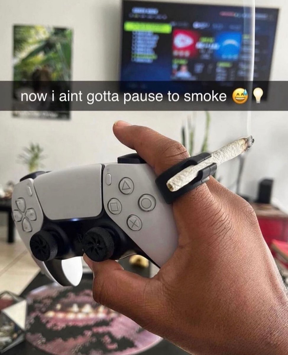 WeedPorns's tweet image. Game changer