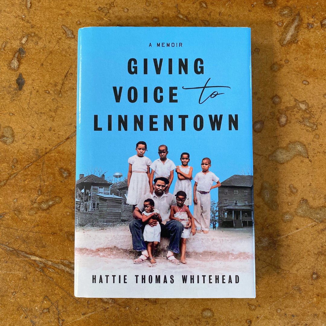 🎉Special Author Event: Join us for another free History Hour on March 19 with Hattie Thomas Whitehead on her memoir “Giving Voice To Linnentown” 💙
This History Hour will include selective readings, discussion, and time for a Q&A. 
#athensga #linnentown