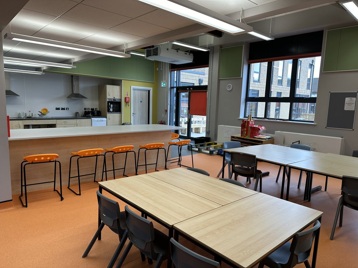 Strike Communications (@strike_comms) on Twitter photo We had a fantastic tour of <a href="/ElmfieldDeafSch/">Elmfield School</a> yday, which is one of just a handful of Sign-bilingual schools in the UK. We were so inspired by the brilliant staff & facilities, and seeing how it’s transforming the lives of these children & also giving them pride in being themselves We had a fantastic tour of <a href="/ElmfieldDeafSch/">Elmfield School</a> yday, which is one of just a handful of Sign-bilingual schools in the UK. We were so inspired by the brilliant staff & facilities, and seeing how it’s transforming the lives of these children & also giving them pride in being themselves