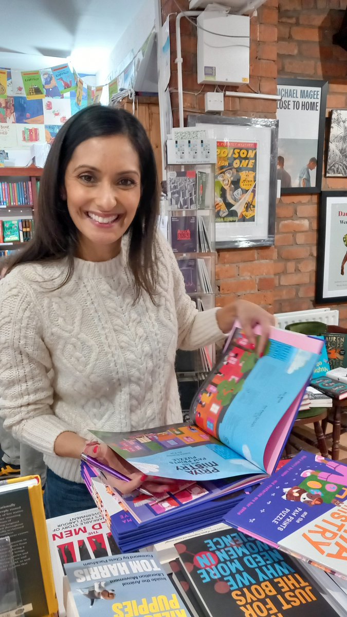 Thank you @BabitaTV for calling in to sign copies of your latest book, Priya Mistry and the Paw Prints Puzzle. A truly thrilling story with amazing illustrations by Ali Pye.