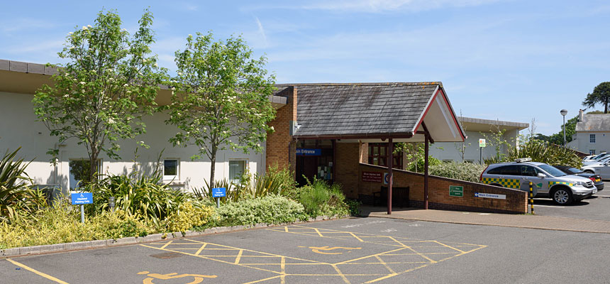 The minor injuries unit (MIU) at Dawlish Community Hospital will reopen next month. The MIU will reopen on Tuesday 02 April 2024 with operating hours of Monday – Friday, 8am – 5pm. For more information please visit: loom.ly/XBGGc34