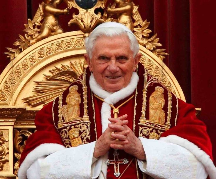 Fabitooficial's tweet photo. A ORAÇÃO QUE O PAPA BENTO XVI FAZIA AO SANTÍSSIMO SACRAMENTO https://t.co/Wni6efxYNC