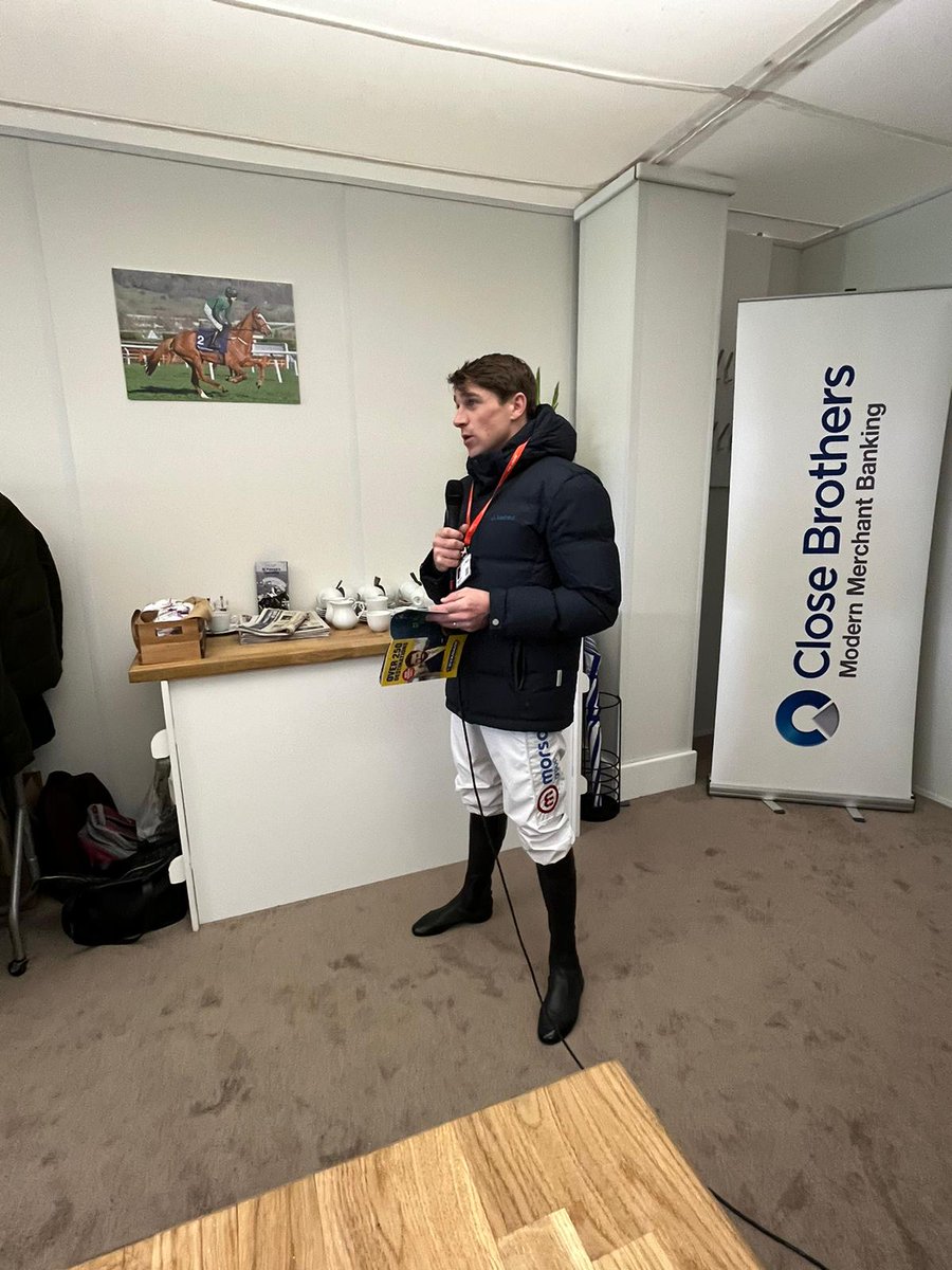 It’s St. Patrick’s Thursday at the #CheltenhamFestival. Thank you @harryskelton89 for joining us in our box and running through today’s race card. Good luck in your rides and congratulations for yesterday! @thejockeyclub @itvracing @cheltenhamraces #CloseBrothers #horseracing