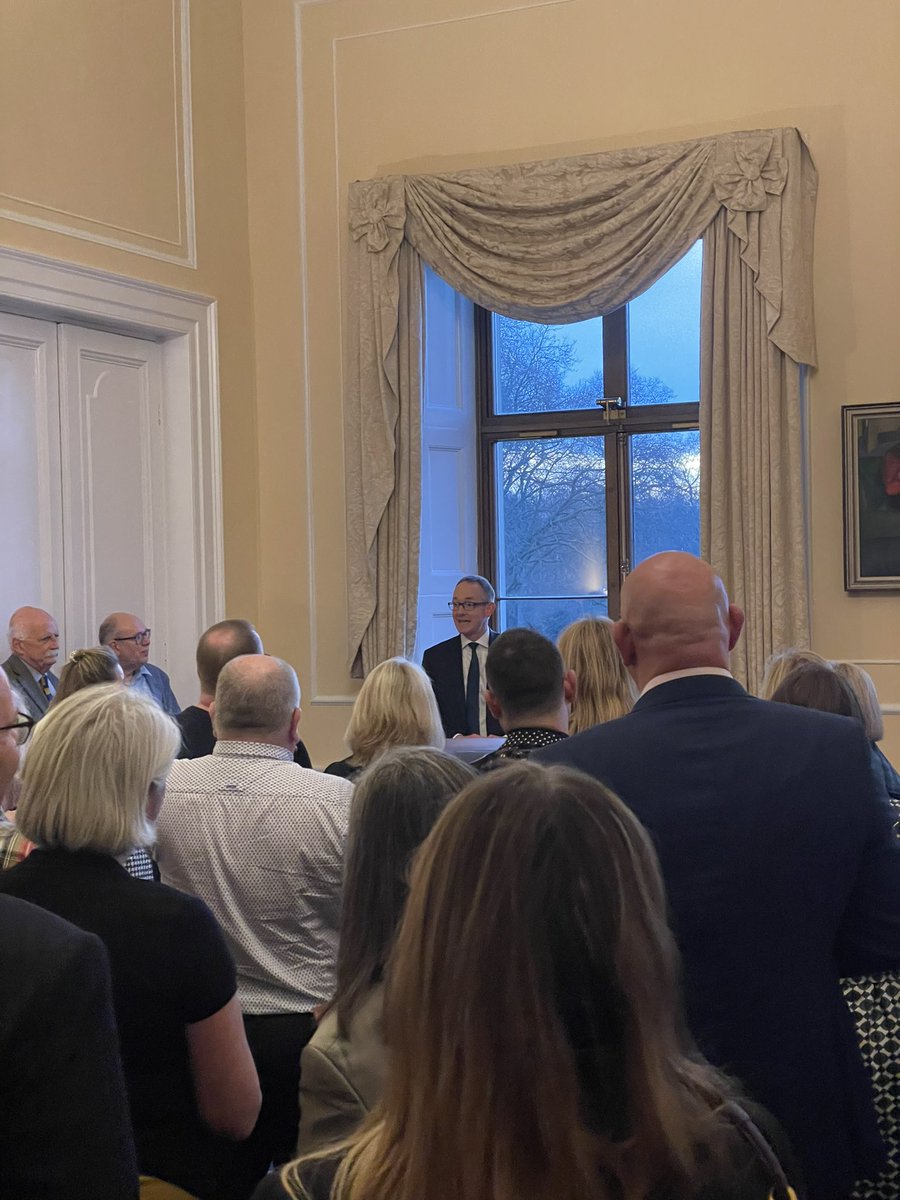 Thank you to @John2Win and the @UKGovScotland for a wonderful Connecting Communities evening reception last night celebrating the best arts, business, skills, social enterprise and lots more. Grateful to @Fit4_Purpose for helping to put #socialmobility at the 🧡 @wisegroup_se