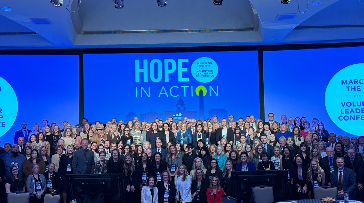 Hundreds of advocates from the cystic fibrosis community are in Washington, D.C. today to ask their members of Congress to take action on two critically important issues for people with CF! Share your support by reposting this to help spread the word. #CFAdvocacy