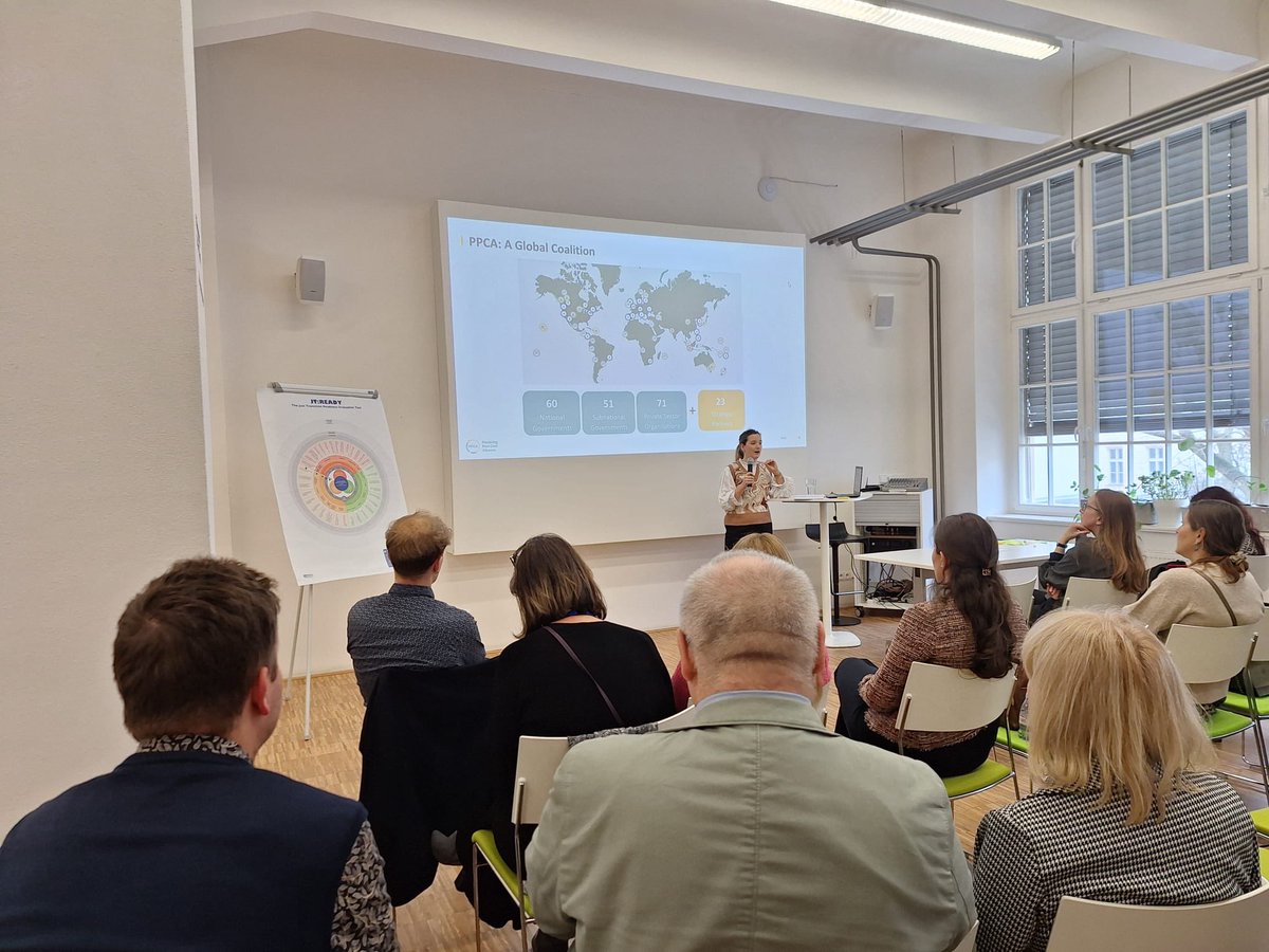 Today I joined a workshop in Prague talking all things <a href="/PastCoal/">Powering Past Coal Alliance (PPCA)</a> #justtransition &amp; building capacity + support for net zero! 

It was amazing to hear from &amp; talk to members &amp; stakeholders in CEE on impacts of the the transition in their regions + communities ⚡️