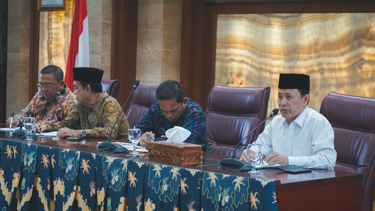 Nafaroch's tweet photo. Kunjungan Kerja Spesifik Komisi VIII DPR RI dalam Rangka Pengawasan Persiapan Penyelenggaraan Ibadah Haji 1445H/2024M. Tangerang, 14 Maret 2024. https://t.co/2goHwgcffp