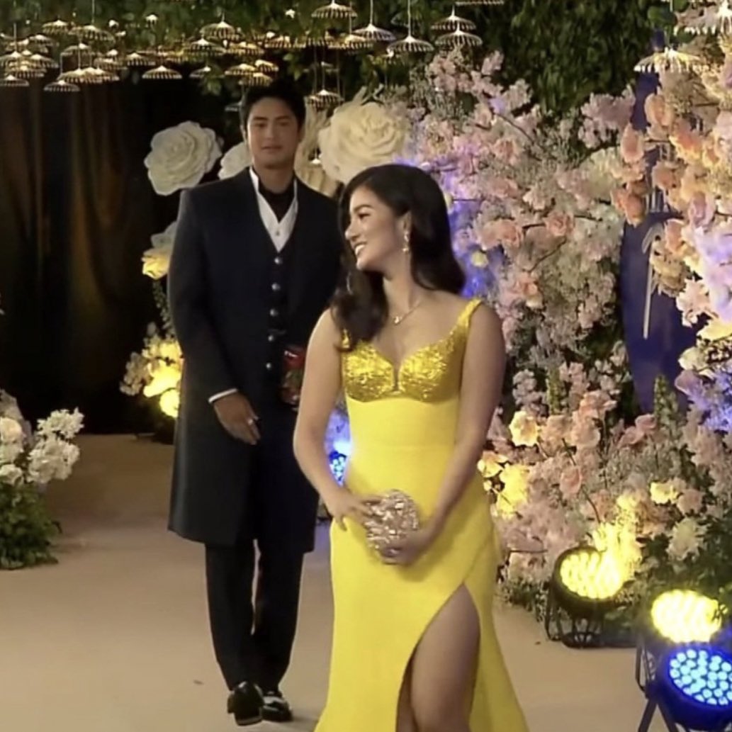 If I cry 🥹 real life prince I must say while looking at her princess posing for the photos GRABE KALOKAH TALAGA 

DONBELLE REIGNING ROYALTY
#DonBelle