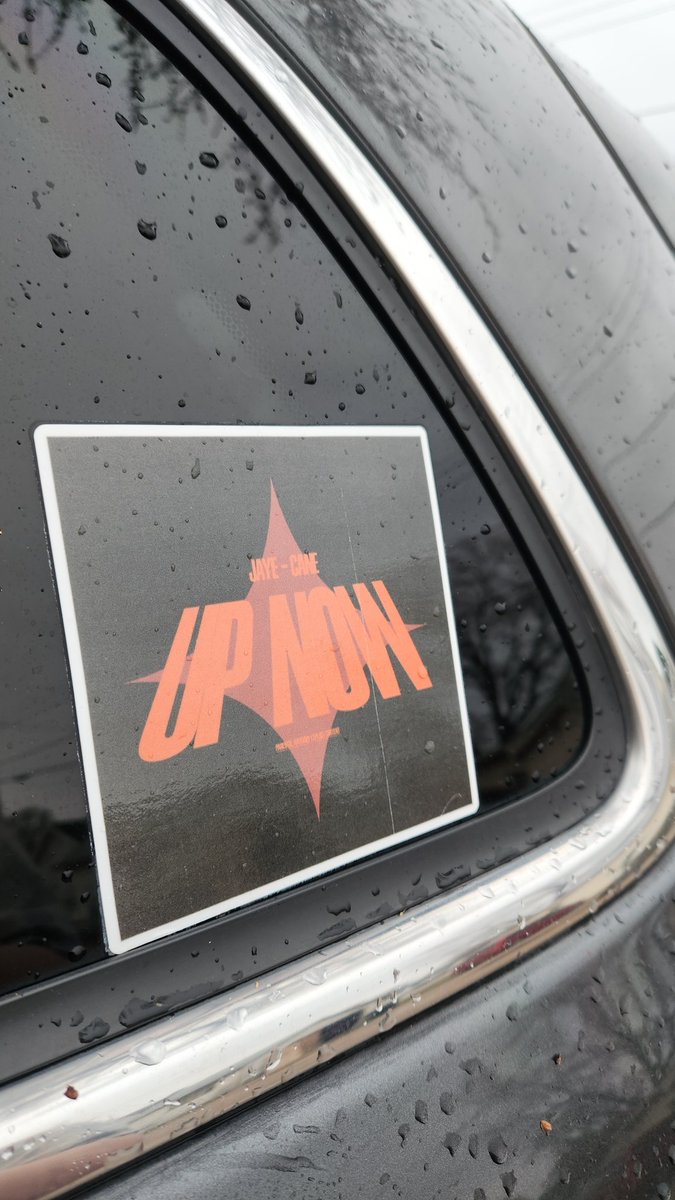 elbellmccall's tweet image. It's a rainy day here in Nebraska, but I'm still gonna have that #UPNOW attitude towards today! Who else is listening? Have a great Thursday! @Jayecane