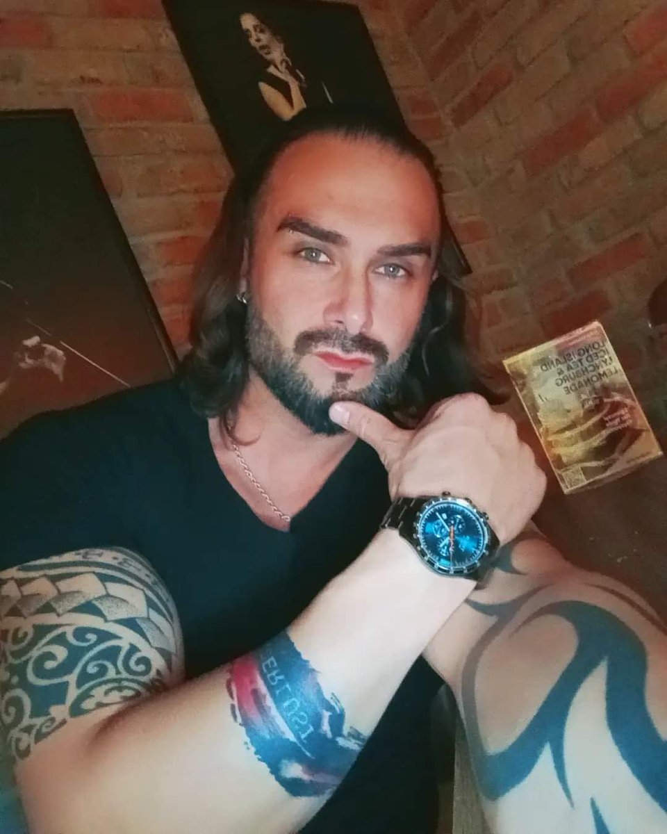 Düşün düşün bokdur işin.. Delilik