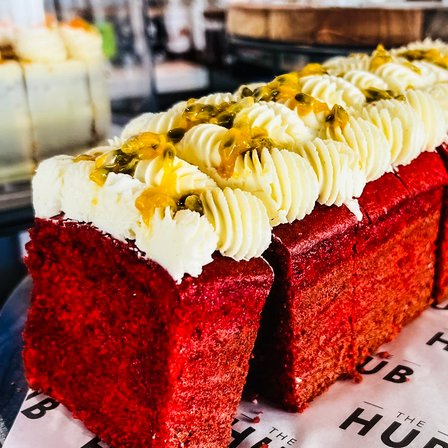 Today we're indulging in the ultimate treat today: a slice of heaven with this gorgeous red velvet and passionfruit loaf cake! 🍰😍 The rich, velvety texture paired with the tangy kick of passionfruit is simply irresistible! 🤤 #eatwell #havefun #promisesdelivered