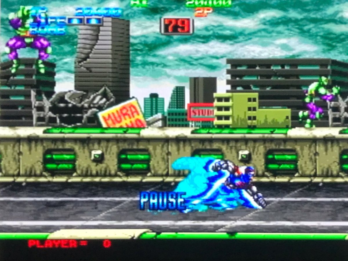 sekiro_51's tweet photo. NEO GEO AES エイトマン🕹
①2-2 ボスHURRY SCUARY🛳R-TYPEの3面ぽい?😅
②後部から攻撃を加えつつ機首へ回り込み上部へ⤴️モニターに顔?👀
③上部甲板を左へ⬅️Destroy the Core ‼︎💥
④3-1 は再び高速スクロール🏃♂️💨レバーを下に入れると前傾👍
#ネオジオ #NEOGEO #SNK
#8マン #8man #Eightman https://t.co/IN76WNEMvs