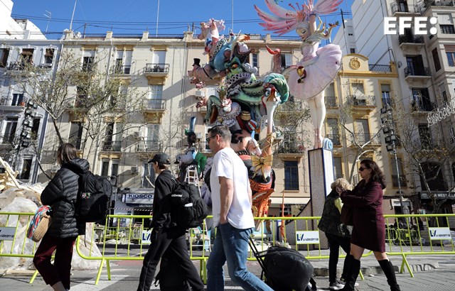 🗣️ Compromís: València deja de ingresar un millón de euros en Fallas por haber renunciado a aplicar la tasa turística