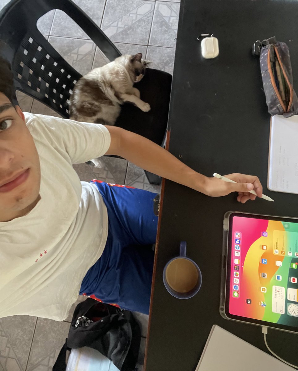 barkelleyww's tweet image. Minha dupla não ajuda em nada, só quer q eu coloque o nome na avaliação. 
Ta certo isso ?