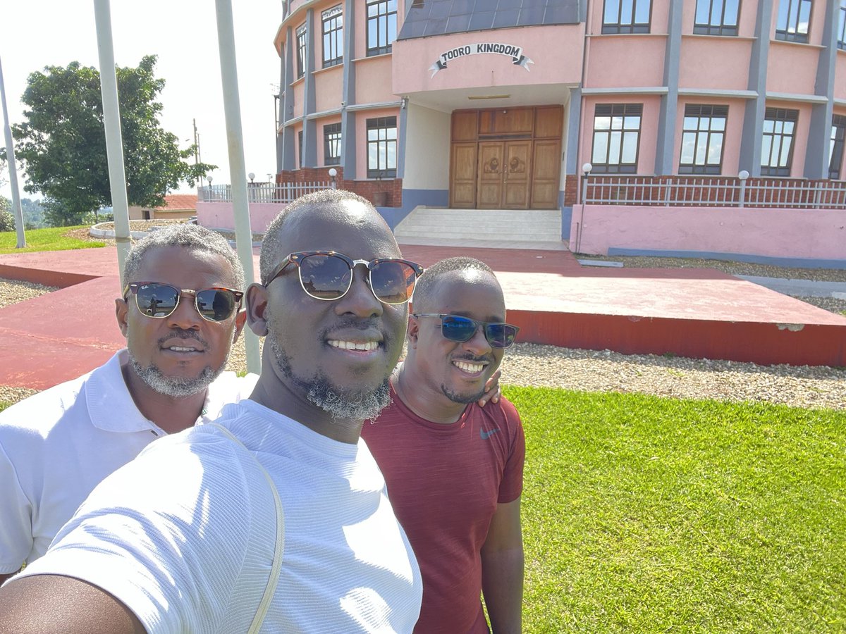 namaraallan's tweet image. Comrades and brothers from the @SafariUbuntu now catching up for @UgTukoWapi in Fortportal at the Tooro Palace. @iDEASUG @Comrade_Otoa @movingadsuganda 
#UgTukoWapi