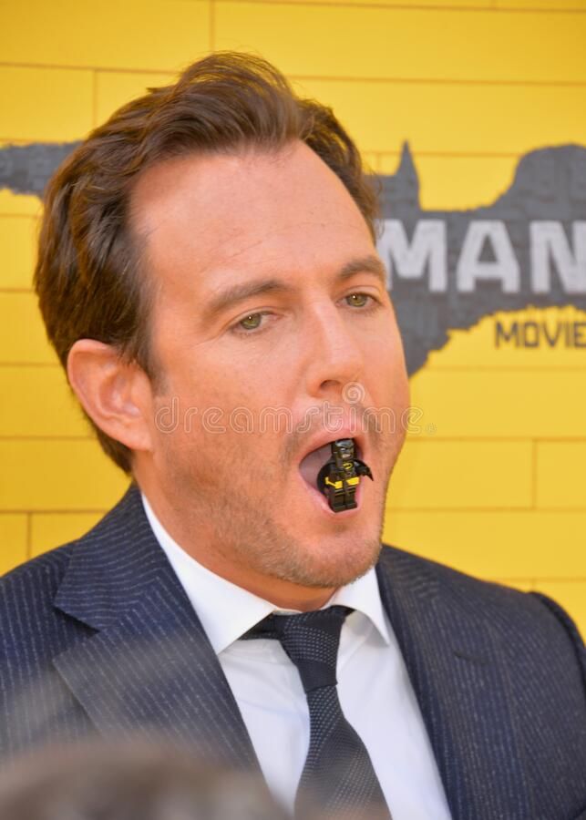 cononeilluk's tweet image. In a modern setting au they're getting married. Izzy lost a bet and he actually is wearing that while Jack has a beautiful suit. (Jack would let him wear a suit at the reception)
#CJIzzyWeek2024