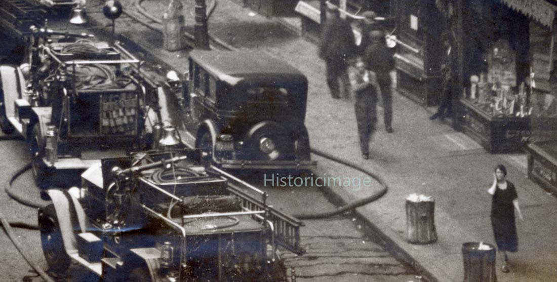 Historicimage's tweet photo. September, 1929 Boston Fire Department fights a fire in the North End of Boston. #historicimage https://t.co/VfyE2gX2IK