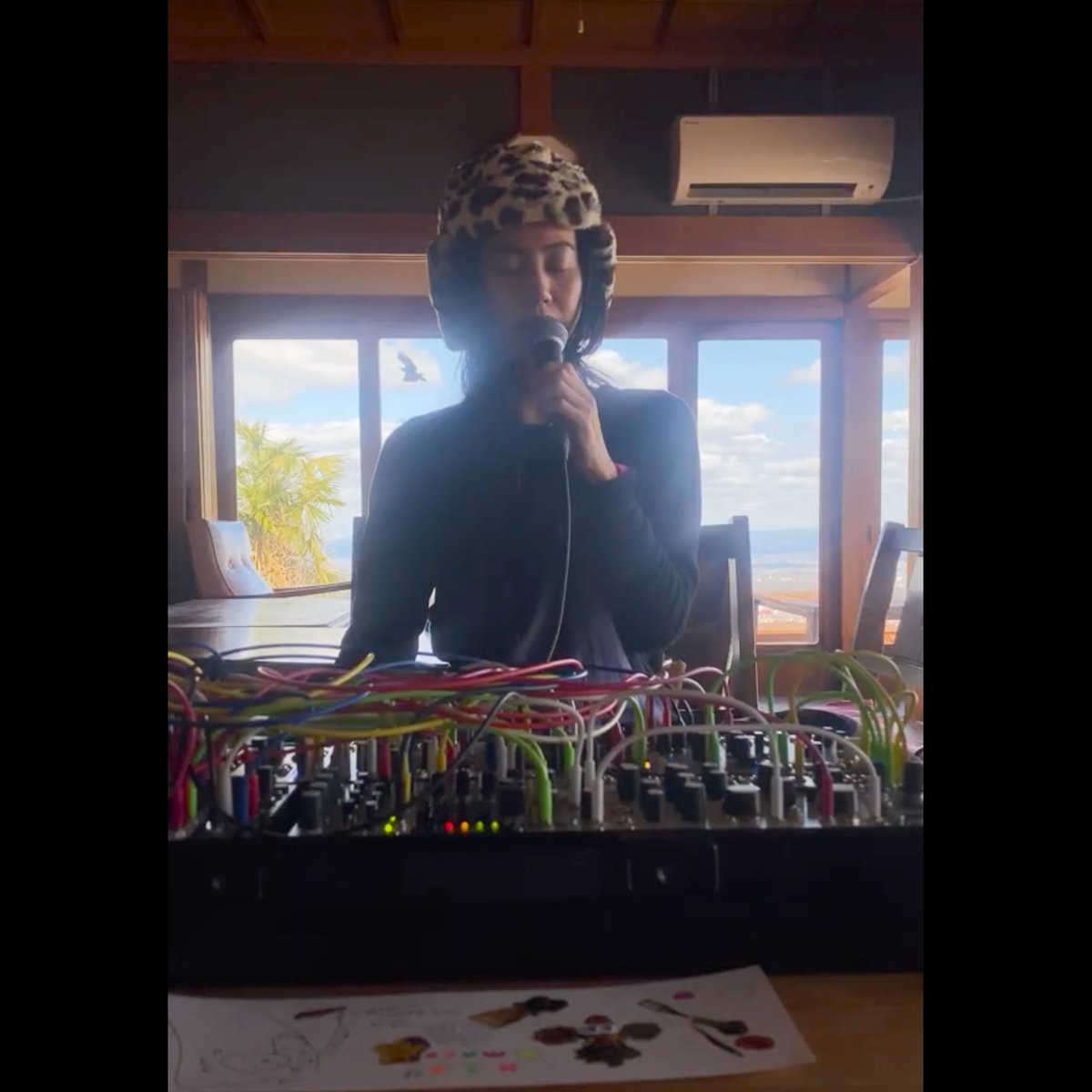 FUJIKAYOOO's tweet photo. sun and switch という
有機音楽共鳴クッキング 🤍❤️
sun and switch is
organic sound resonant cooking 🦠🧬
色いろ実験しています!
#音楽と芸術と料理 #sunandswitch #スイッチオン
#experimental #punks #fujisound #fujikayo https://t.co/jhGzTALiuC