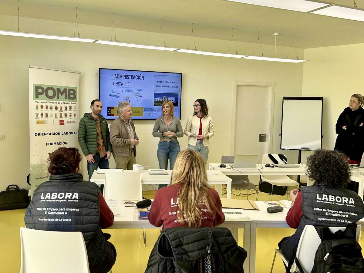 LabNucia tweet media