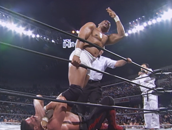 wrestle_hist's tweet photo. 3/14/1999
Jerry Flynn defeated Ernest Miller & Sonny Onoo in a 2-on-1 Handicap Match at Uncensored from Freedom Hall in Louisville, Kentucky.
#WCW #Uncensored #JerryFlynn #ErnestMiller #TheCat #SonnyOnoo #HandicapMatch https://t.co/37ke3LHXPA