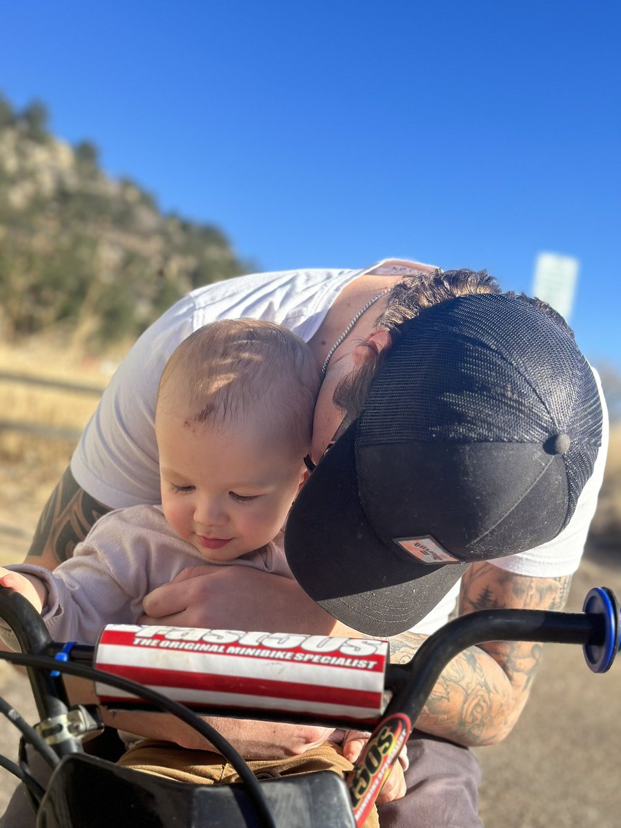 halimaee's tweet photo. life lately 🥰 https://t.co/zwJiFN6APe