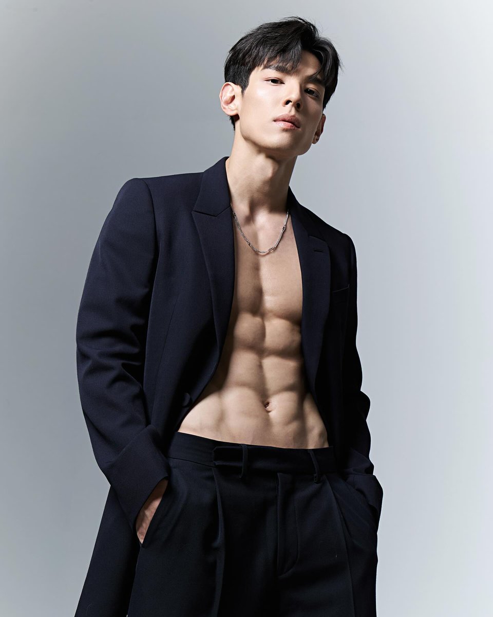Vaisalugh's tweet photo. Berlagak sok " hot " Padahal hawanya " Freeze " https://t.co/ZPiKxOYtZp