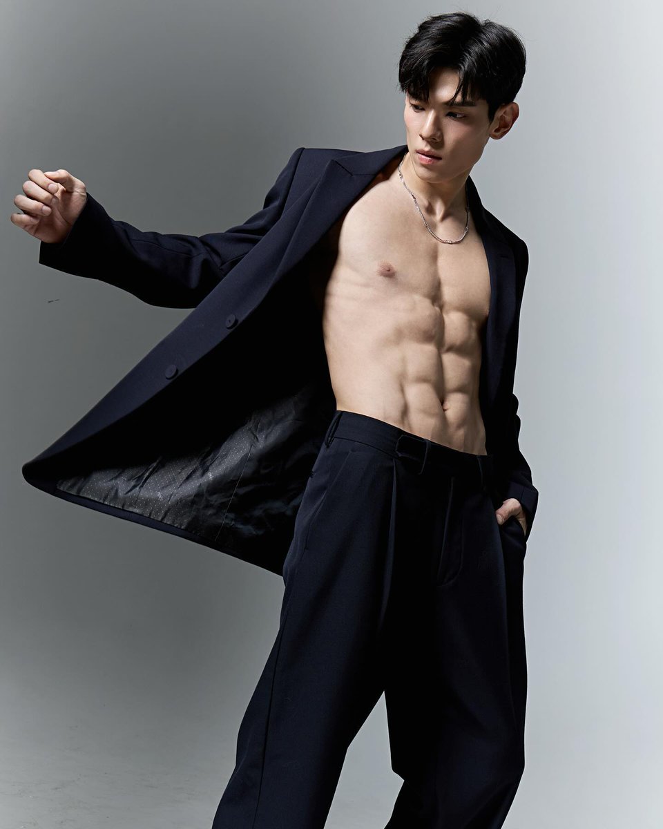 Vaisalugh's tweet photo. Berlagak sok " hot " Padahal hawanya " Freeze " https://t.co/ZPiKxOYtZp