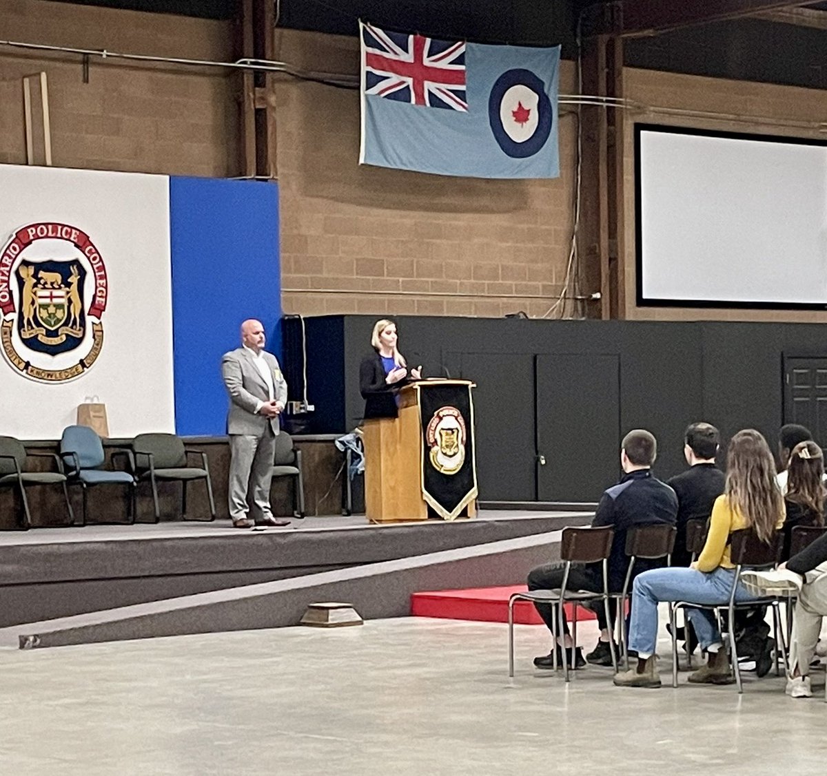 BootsOTGround's tweet photo. What a great night at the mental health awareness event, held last Thursday at the Ontario Police College. 
It is so good to see mental health awareness and support being prioritized with Ontario's future front line officers. 

Thanks to the organizers, and speakers! https://t.co/xcc1GY81mu