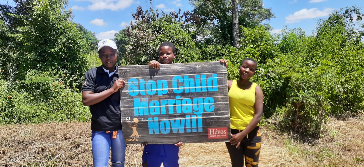 roots_africa's tweet photo. Today ROOTS commemorated International Women's Day in Mazowe District inpartnership with Women Coalition of Zimbabwe, Ministry of Women Affairs and other CSOs under theme "Investing in women: Accelerate progress" @hivosrosa @GlobalFundWomen @GenderLinks @tdh_saco @culturefundzim https://t.co/KlVpjccnnc