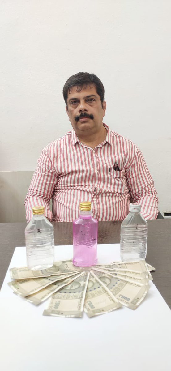 #Corruption Scandal Unveiled at #NehruZoologicalPark, #Hyderabad: Senior Assistant Saraf Ramesh Caught by ACB for Bribery. Ramesh demanded and accepted Rs 5,000 bribe from Md Azam Shareef for facilitating family pension transfer. #ACB exposes misuse of public duty.
#Telangana