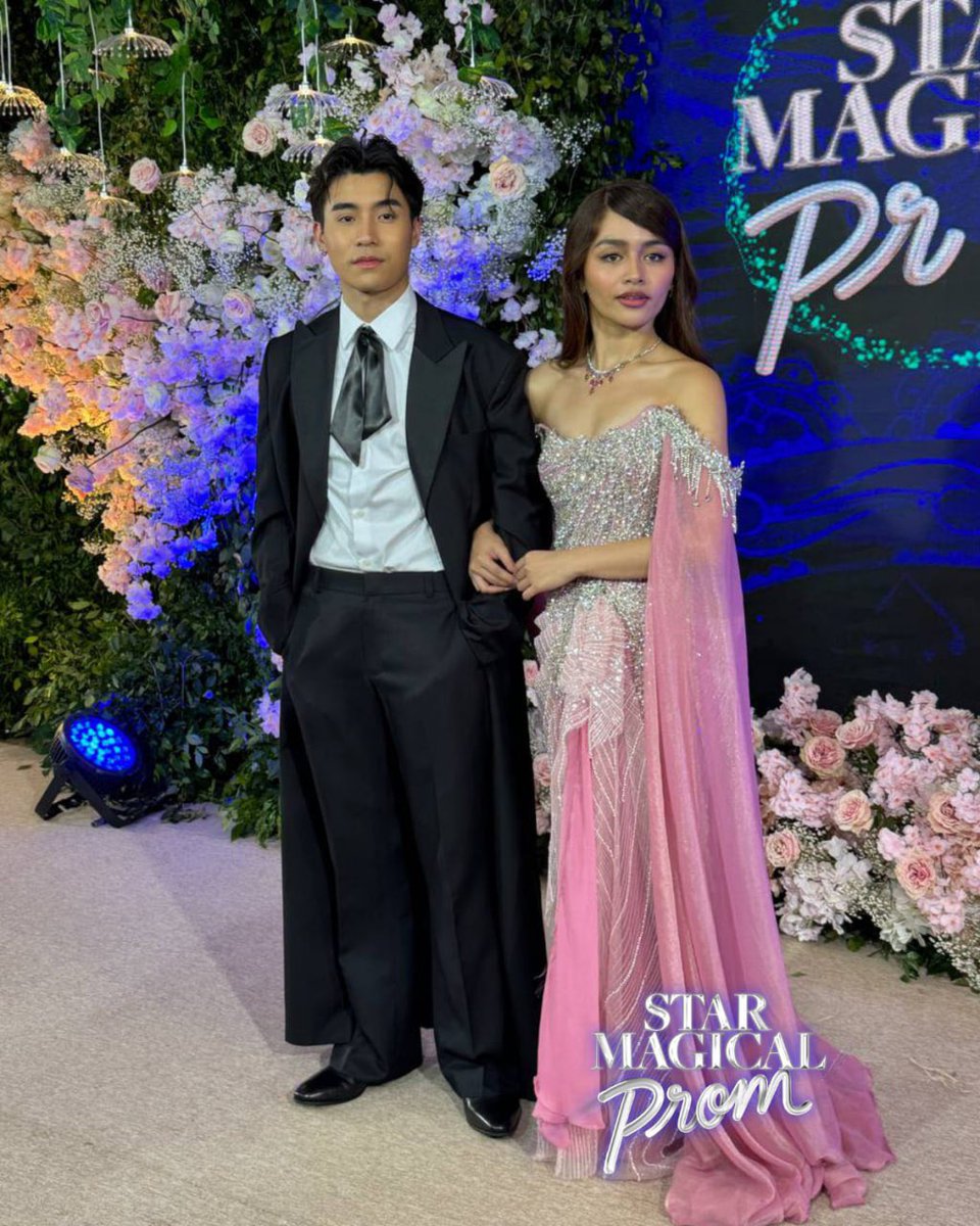 ArambuloLive's tweet photo. The loveteams are bringing the magic to the ivory carpet of the #StarMagicalProm2024 all looking like fairytale royalty ✨

#DonBelle #FranSeth #KdLex #ViBrent https://t.co/r5SsvCAO6k