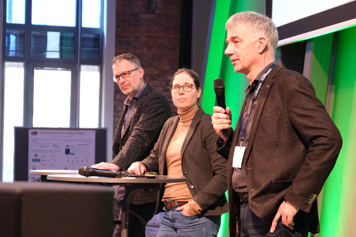 Andreas Oschlies took the stage today to introduce our  Principles of Responsible Research and Innovations - together with Nadine Mengis &amp; Alexander Proelss, who will be sharing the speaker position with Andreas in the upcoming second phase of CDRmare. cdrmare.de/wp-content/upl…