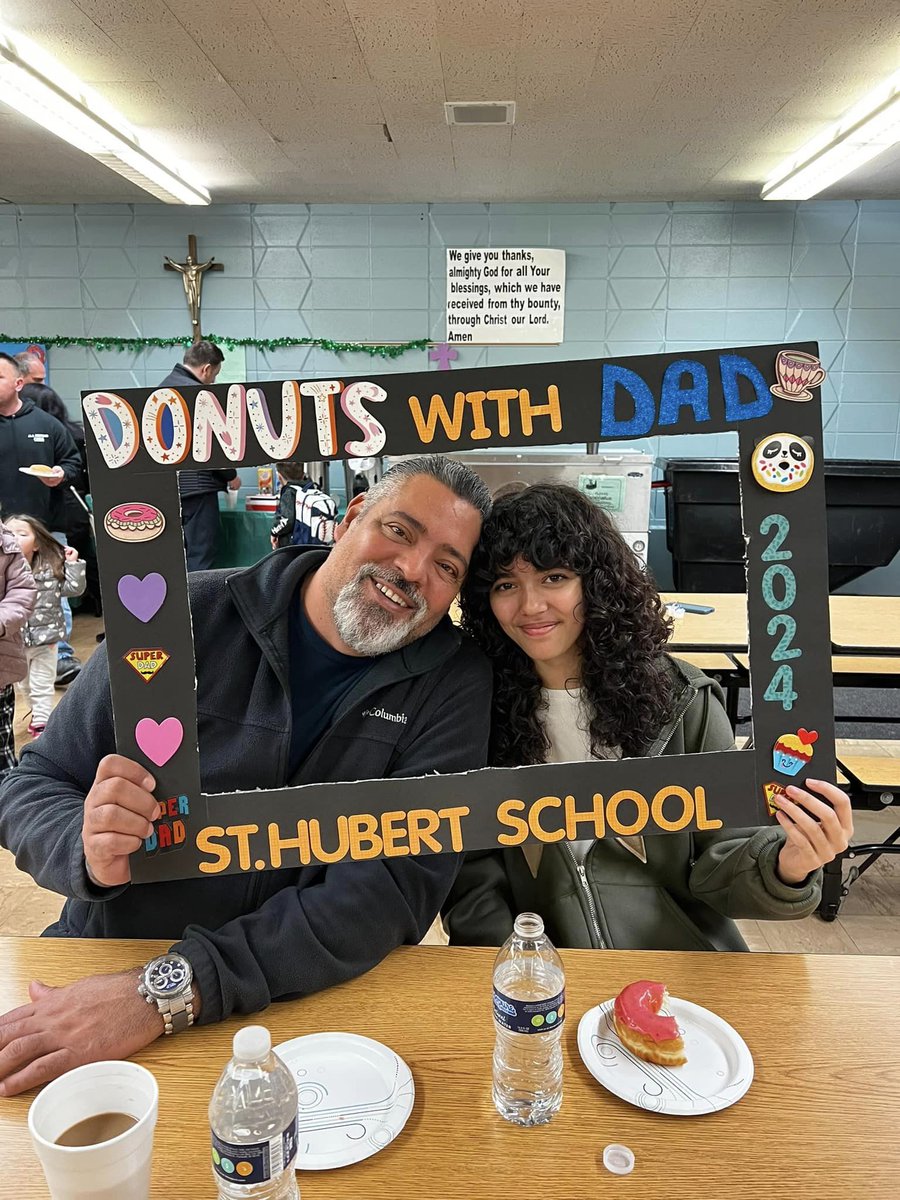 StHubertKnights's tweet photo. What a fantastic morning spent celebrating the special men in our students' lives at Dads and Donuts! Huge thanks to our wonderful FSA for organizing this event, and a big shoutout to everyone who joined us. Your presence made it truly special! #DadsAndDonuts #StHubertKnights https://t.co/SIWP42z45D