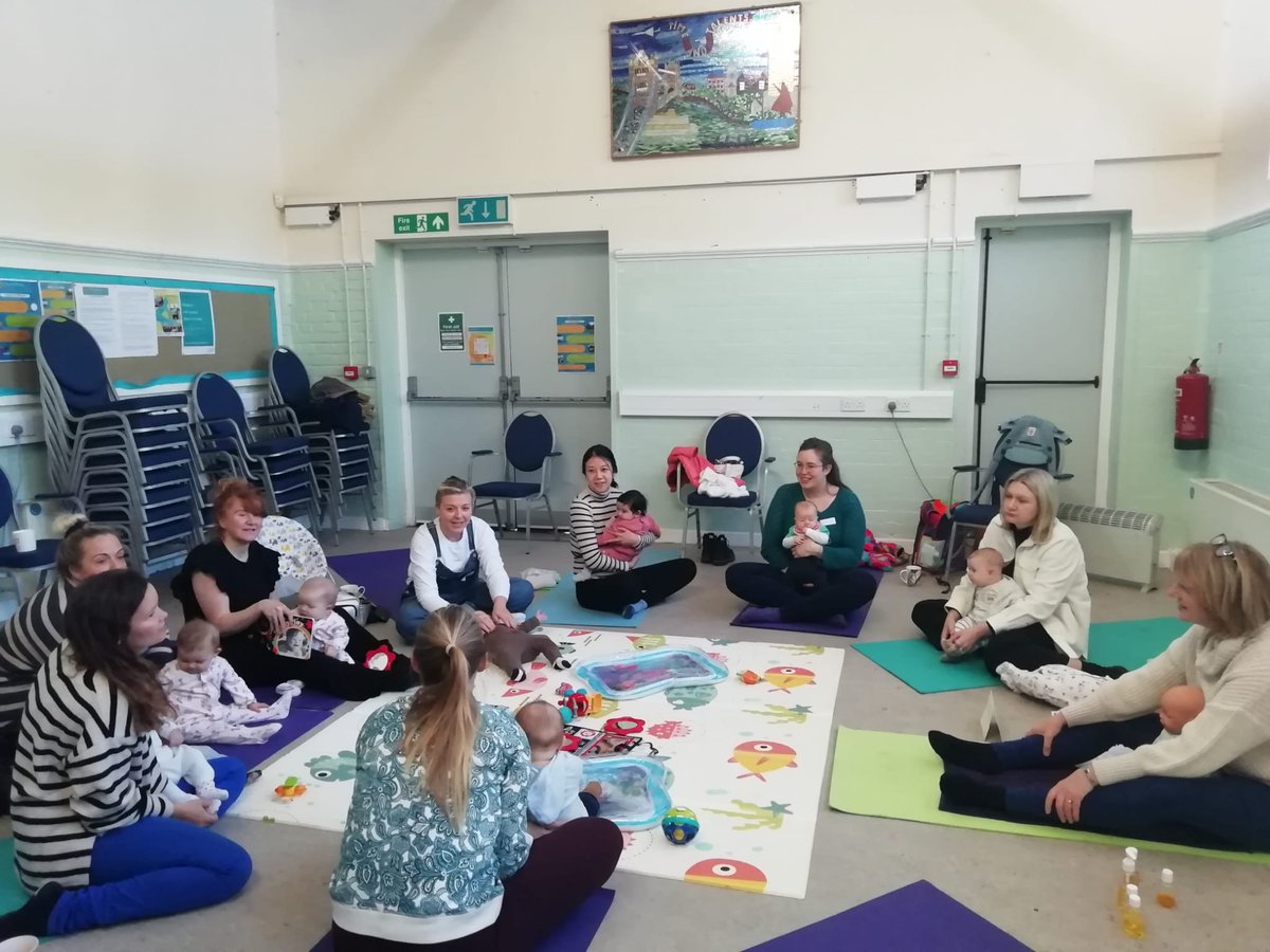 Are you a new parent looking to connect with other new parents while learning some valuable skills? There are still some spaces available in the current The Changing Table cohort. Get in touch to save your space! #se16 #community #parentsgroup
