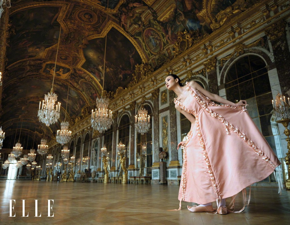 cafewindows's tweet image. he cong for elle china photographed by benoît peverelli in the palace of versailles