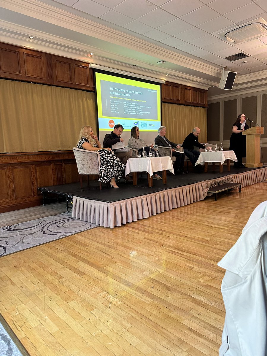 PaidinMac's tweet photo. #allislandjustice Panel discussion to get underway @CanalCourtHotel @melissaframe2 @Start360org https://t.co/cdYZQQzofG