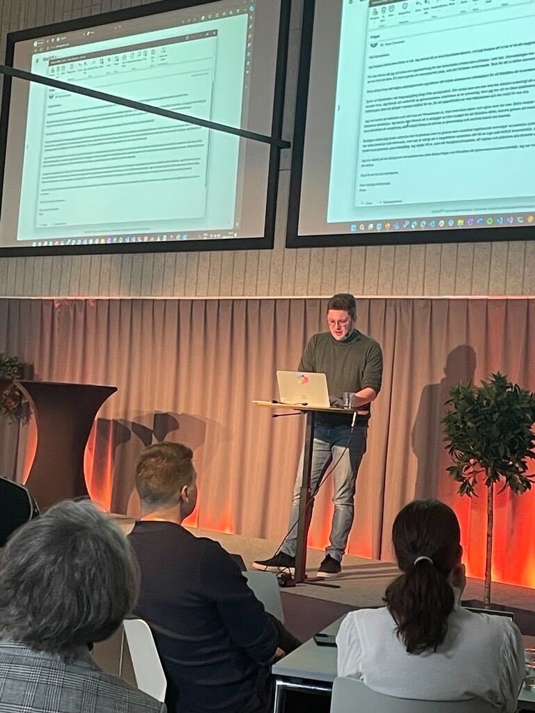 Active Solution (@activese) on Twitter photo Earlier today <a href="/PeterOrneholm/">Peter Örneholm</a> spoke at Allmännyttans Digitaliseringskonferens!
He held a hands on session about how AI and all the new things that it can help you with and how it can help your business to more efficient and productive🤖 Earlier today <a href="/PeterOrneholm/">Peter Örneholm</a> spoke at Allmännyttans Digitaliseringskonferens!
He held a hands on session about how AI and all the new things that it can help you with and how it can help your business to more efficient and productive🤖