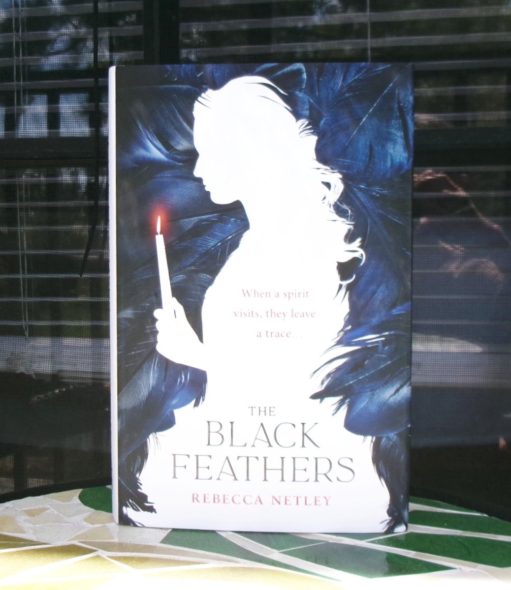 moirawaugh10's tweet photo. If you love Gothic Horror stories seething with mysteries, secrets, spooky sightings and occult practices, THIS is the novel for you - or if you simply love a bloody good, 5 star read. THE BLACK FEATHERS by @Rebecca_Netley is brilliantly chilling! #booklover #horror #Reading https://t.co/RXKb489daY