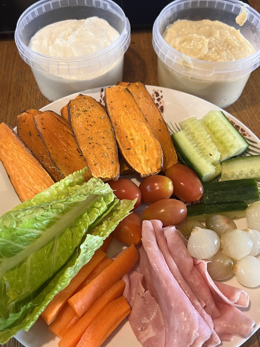 Homemade hummus and feta/cottage cheese dip with a whole plate of yumminess to go with it - sweet potato slices were extra good! @SlimmingWorld #swmagazinemakes #slimmingworld #foodoptimising