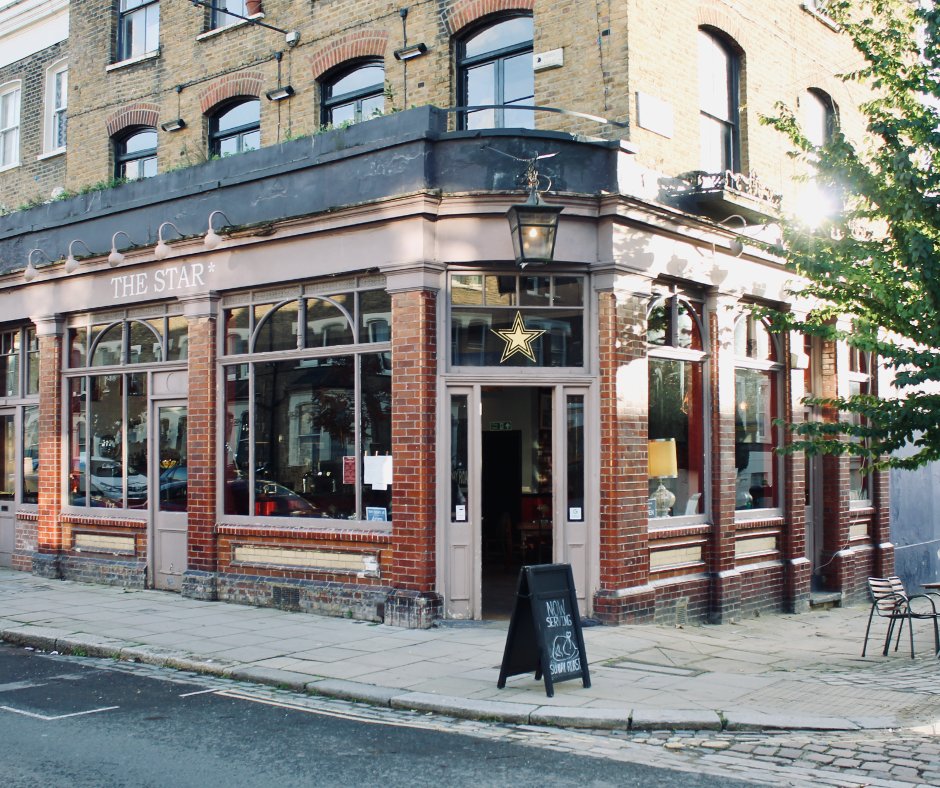 Open 7 days a week ✅ Lunch Menu ✅ Dinner Menu ✅ Sunday Roasts ✅ 

#thestar #thestarpub #thestarhighgate #thestarpubhighgate #highgate #pub #pubsoflondon #londonpub #highgatepub #chesterroad #N19 #n19london #pubdinner #pubdining #pubrestaurant  #londonpubs #london #publover