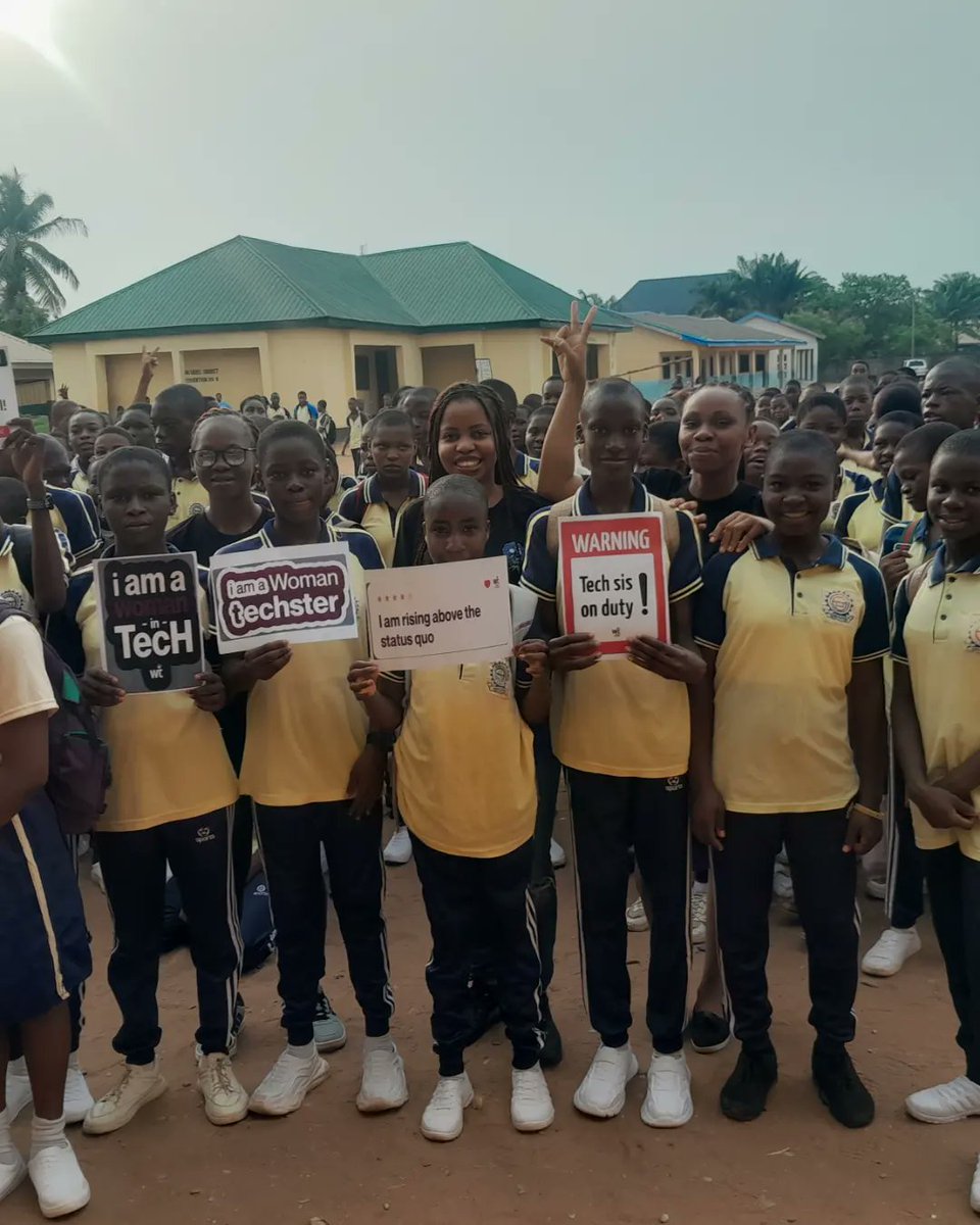 goodycreations's tweet photo. Celebrated #IWD2024 by sparking STEM passions at West-End Mixed School, Asaba, Delta State!

Our team empowered students, especially young women, to explore the exciting world of science, engineering, &amp; technology. ‍
Thank you @Tech4DevHQ

#WomenInSTEM #WTFC24 #TechGirlsDrive https://t.co/3D5zibO4vB