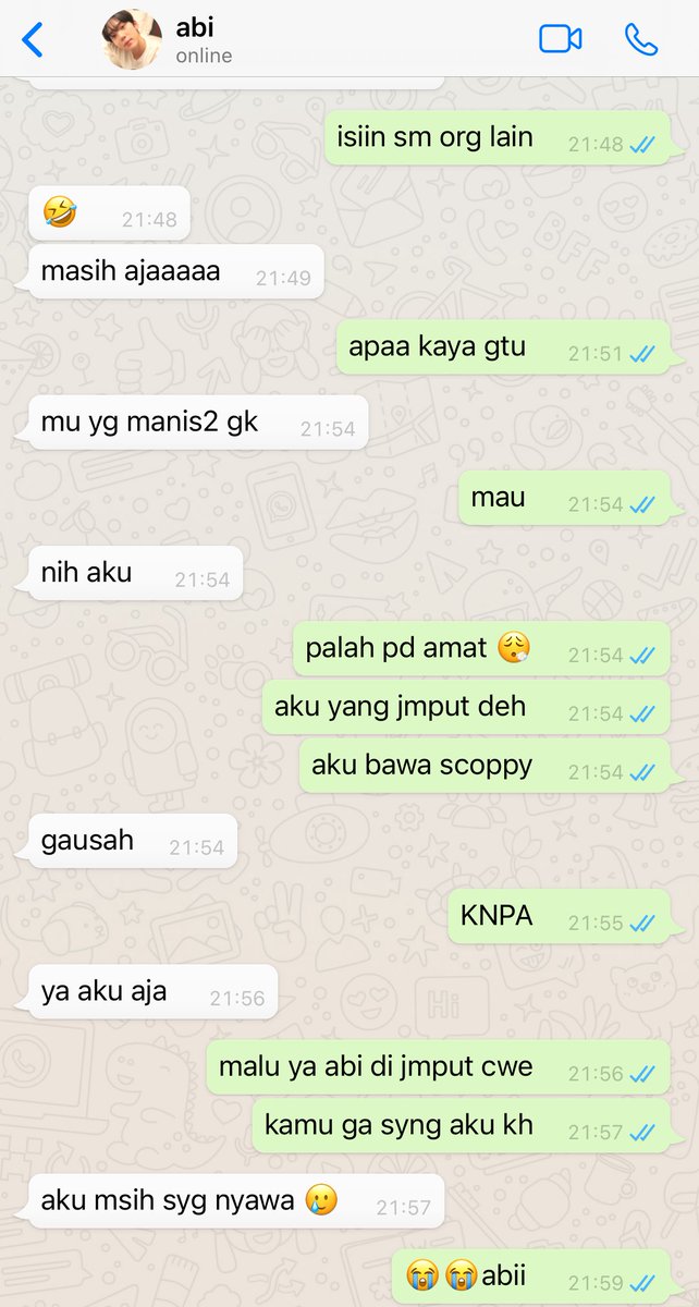 bulmoonn's tweet photo. selamat hari putih ges https://t.co/9p4VO6EokS