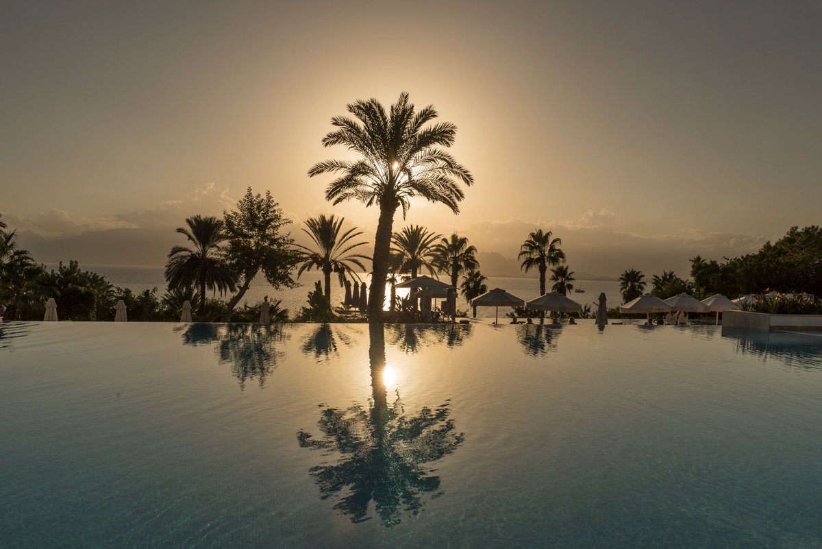 wandercare's tweet photo. Experience comfortable and peaceful accommodation during your treatment. 🏨 

We collaborate with the best hotels, carefully selected for you, where you'll feel at home throughout your recovery process. Your comfort and satisfaction are our top priority 🏅

#healthtourism #dental https://t.co/ZEOpTuVLDm
