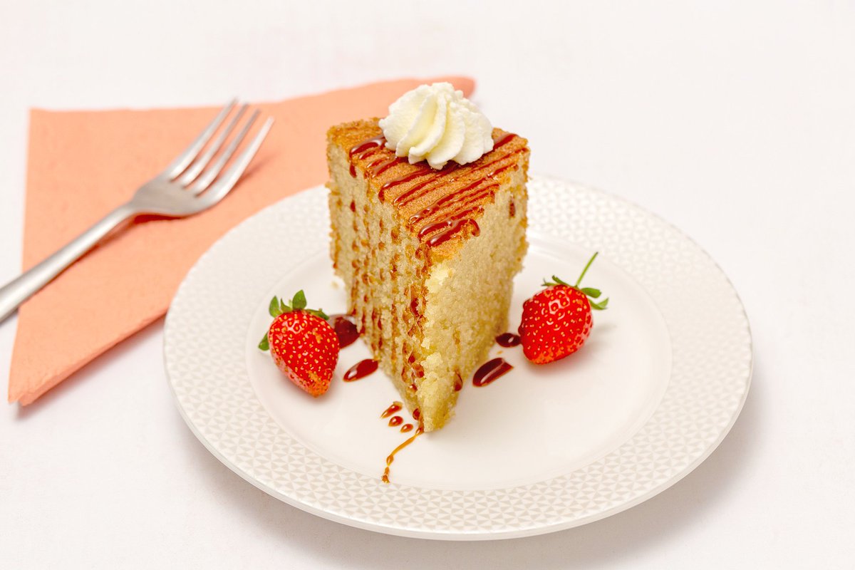 regime_h's tweet photo. Whether it's a wedding, birthday, or just a craving for something sweet, Cake andCakes has you covered with their delicious offerings. Call/ WhatsApp 0715533144 to place your order 
#MakeMemorableMoments https://t.co/Msq9DAe89r