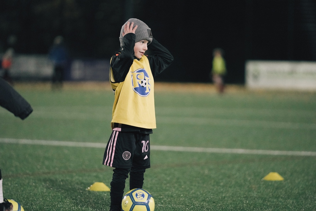 🙌 SCORE, LEARN AND PLAY at our weekly football sessions for children aged 5-12!

With 3 weeks free, your child can experience football like no other with our Football Fun &amp; Development programme.

#FootballFunFactory
