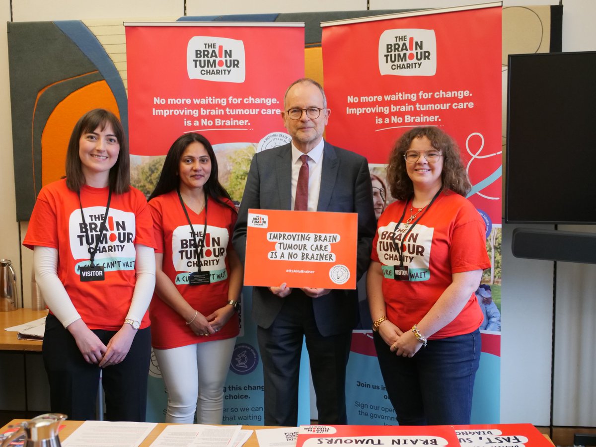 Pleased to meet the brilliant @BrainTumourOrg volunteers and back their campaign for a National Brain Tumour Strategy.  #ItsANoBrainer Add your support and find out more: bit.ly/ItsANoBrainerO…