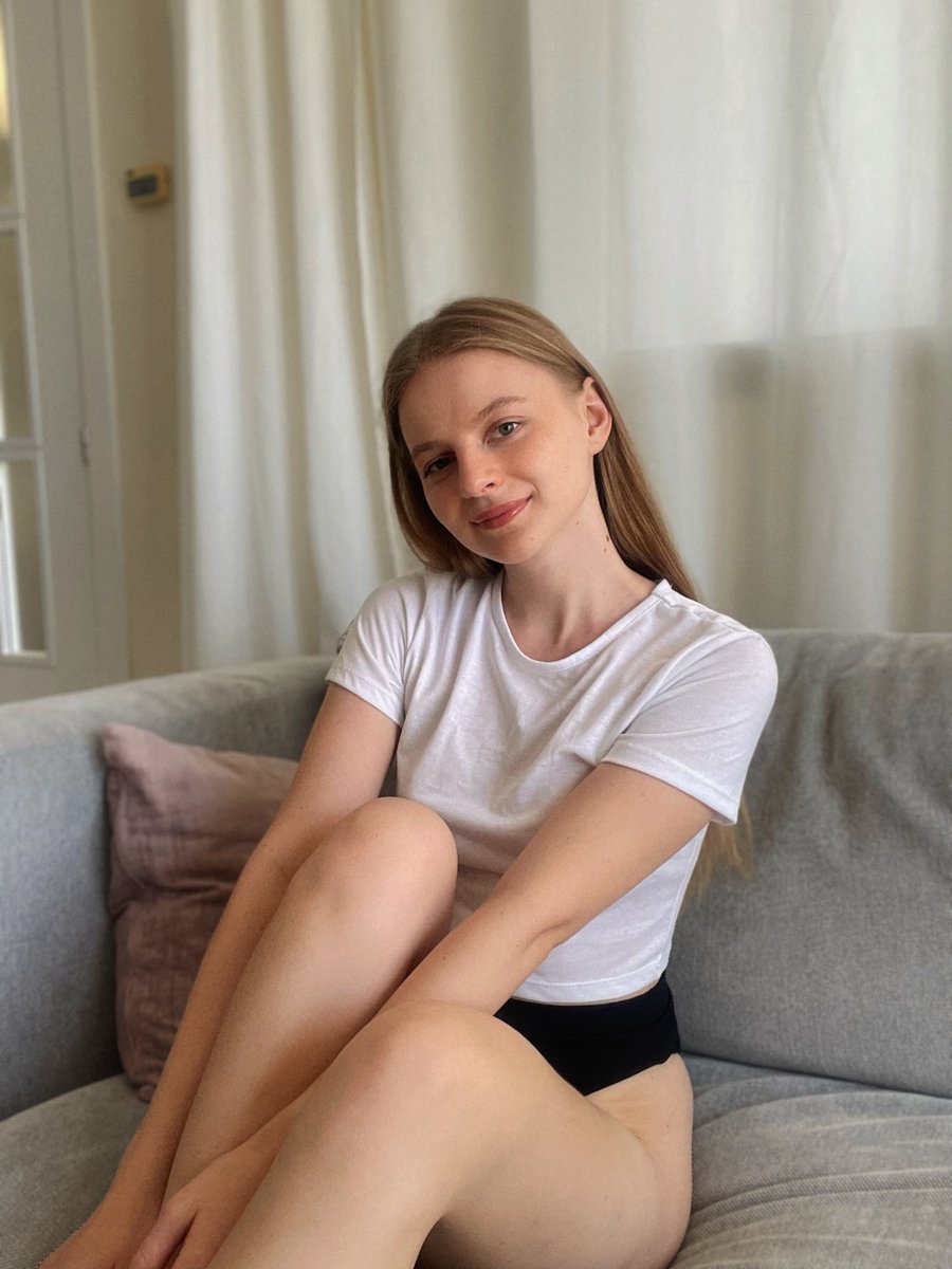 caseyshy_cute's tweet photo. what are your wildest thoughts? #onlyfansgirl #GoodMorningEveryone #sexy #daddysgirl #slimgirl https://t.co/qO34YqcOlF